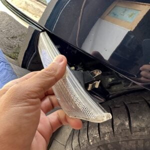 Démontage des clignotants Porsche 996